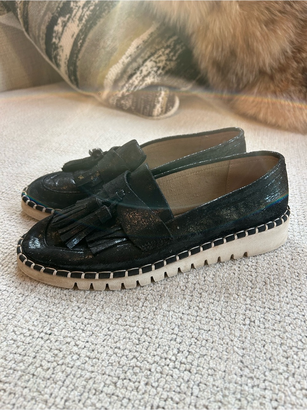 Beautiful Vanessa Wu Black Tassel Fringe Loafers with Contrast Cream Sole❤️7